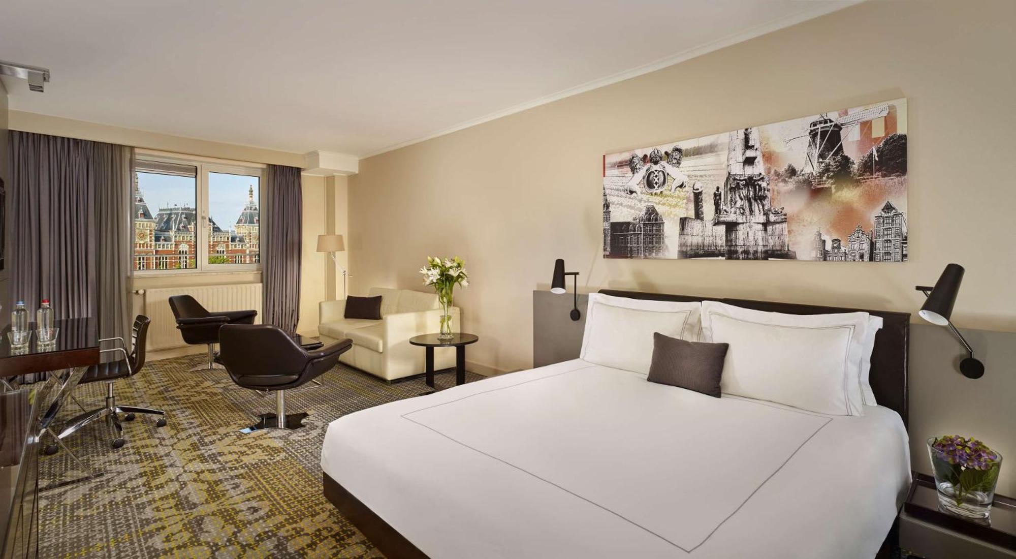 Park Plaza Victoria Hotel 4*